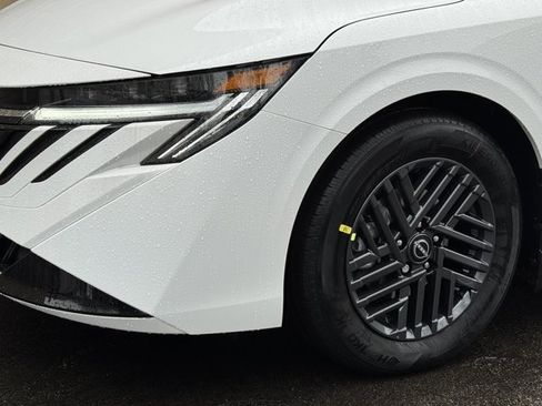 New 2026 Nissan Sentra SV w/ SV Convenience Package FWD image 27