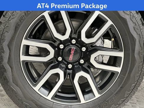 Used 2024 GMC Sierra 1500 AT4 w/ Technology Package image 12