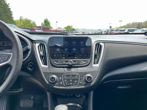Used 2023 Chevrolet Malibu LT w/ Driver Confidence Package FWD image 22
