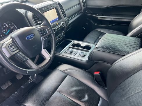 Used 2020 Ford Expedition XLT w/ Equipment Group 202A image 10