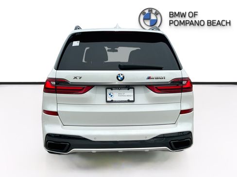 Used 2022 BMW X7 M50i w/ Dynamic Handling Package AWD/4WD image 6