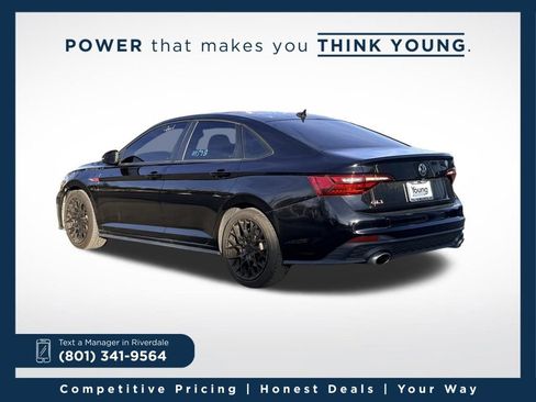 Used 2022 Volkswagen Jetta GLI Autobahn image 9