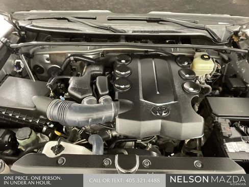 Used 2021 Toyota 4Runner SR5 image 46