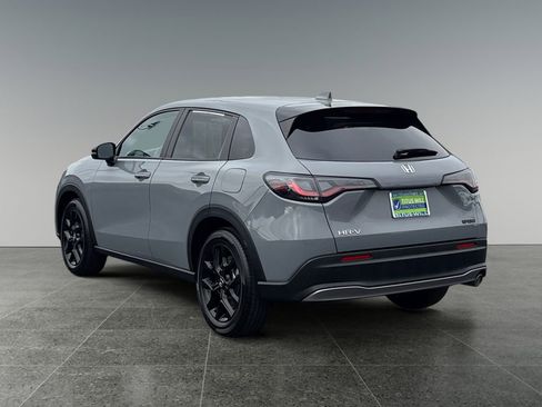 Used 2024 Honda HR-V Sport image 5