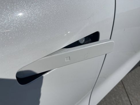 New 2025 Hyundai Ioniq 6 SE image 11