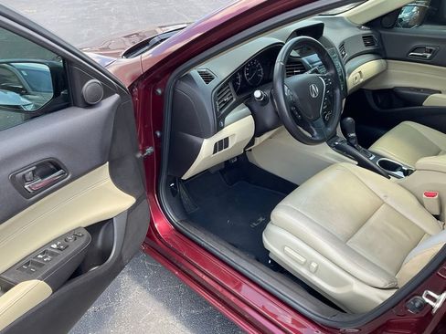 Certified 2016 Acura ILX FWD image 9