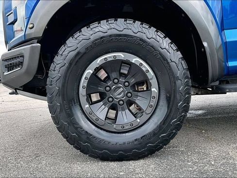 Used 2018 Ford F150 Raptor w/ Equipment Group 802A Luxury AWD/4WD image 35