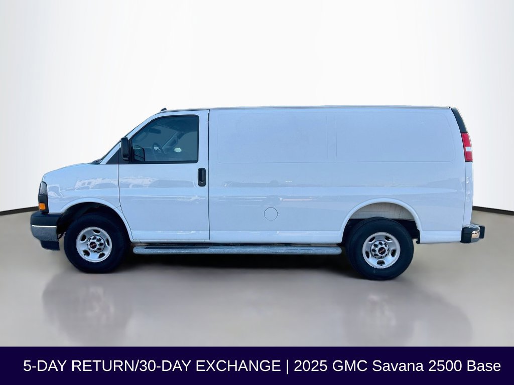 Used 2025 GMC Savana 2500 w/ Driver Convenience Package RWD image 5