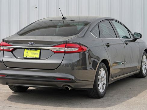 Used 2018 Ford Fusion S image 42