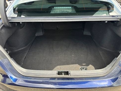 Used 2022 Toyota Camry LE image 14