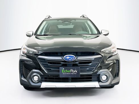 Used 2023 Subaru Outback Touring XT AWD/4WD image 2