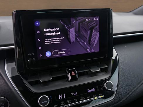 Used 2023 Toyota Corolla SE image 15