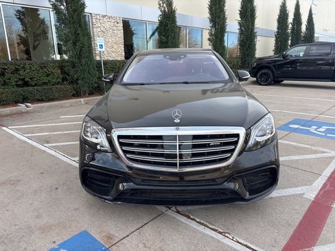 Used 2019 Mercedes-Benz S 63 AMG S 63 AMG 4MATIC image 3