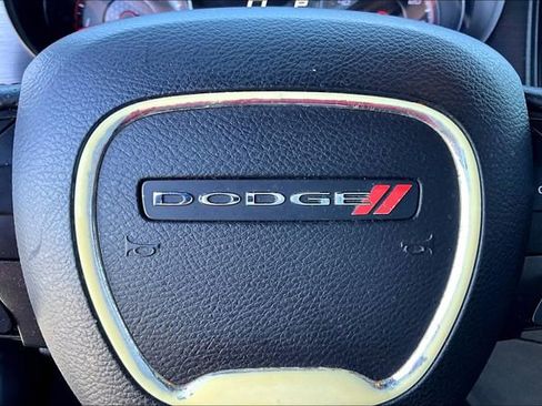 Used 2018 Dodge Charger R/T w/ Blacktop Package image 32