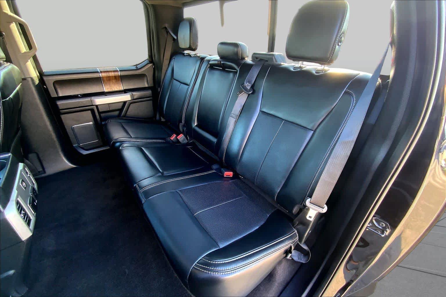 Used 2019 Ford F150 Lariat RWD image 17