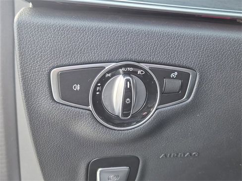 Used 2018 Mercedes-Benz E 400 4MATIC Coupe w/ Premium 1 Package image 24