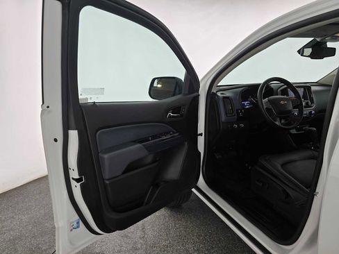 Used 2021 Chevrolet Colorado Z71 w/ Safety Package image 19