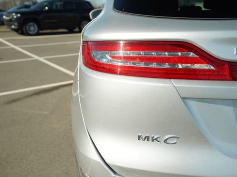 Used 2016 Lincoln MKC Reserve image 38