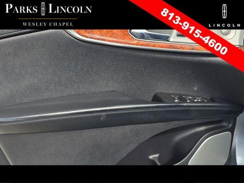 Used 2020 Lincoln Nautilus Reserve w/ Equipment Group 202A image 16