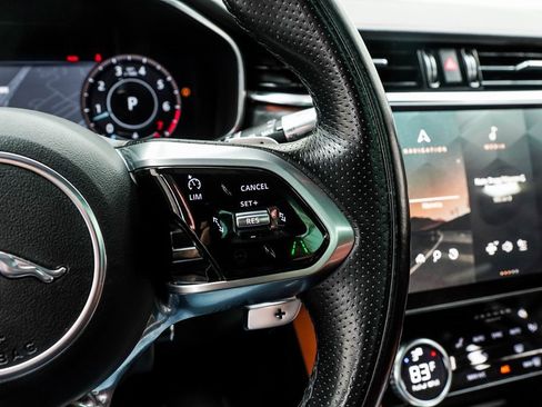 Used 2021 Jaguar F-PACE R-Dynamic S image 34