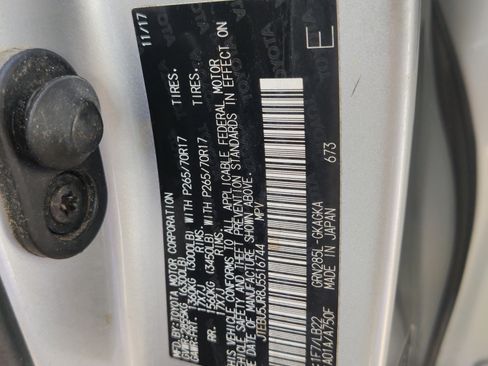 Used 2018 Toyota 4Runner SR5 Premium image 25