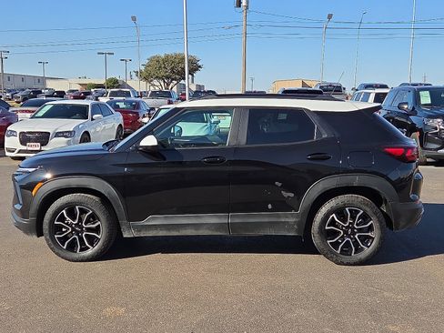 Used 2025 Chevrolet TrailBlazer ACTIV image 2