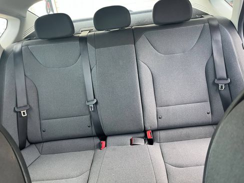 Used 2025 Kia K4 FWD image 36