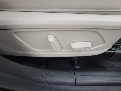 New 2026 Kia Sorento EX image 9