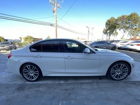 Used 2018 BMW 340i Sedan RWD image 4