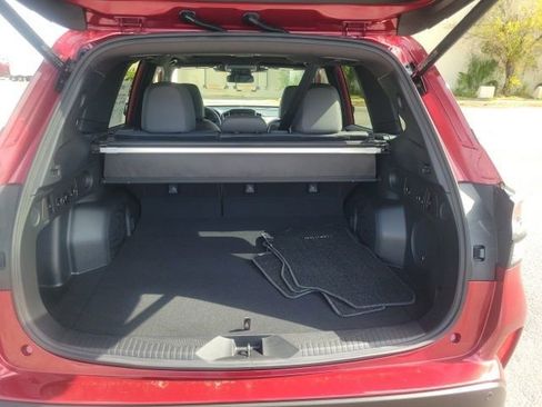 Certified 2025 Subaru Forester Limited AWD/4WD image 7