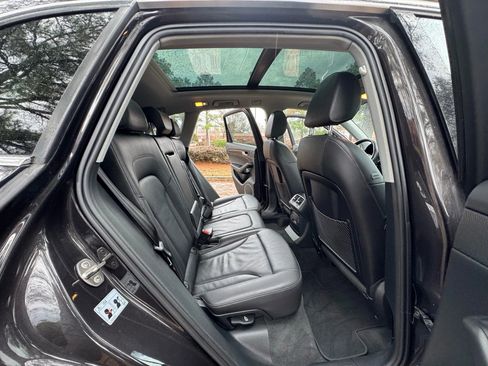 Used 2016 Audi Q5 2.0T Premium Plus w/ Technology Package image 21