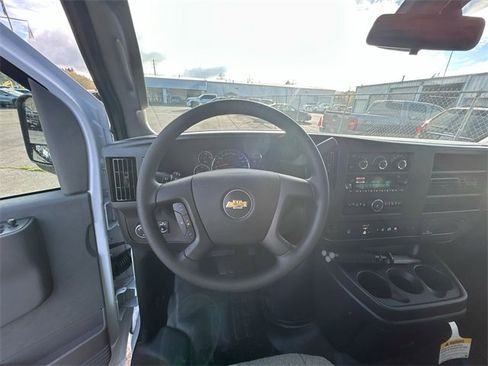 New 2025 Chevrolet Express 2500 image 10