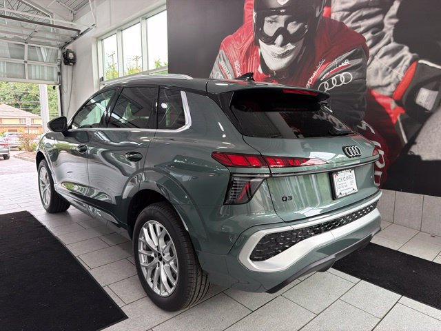 Used 2026 Audi Q3 quattro 2.0T AWD/4WD image 2