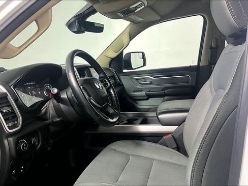 Used 2020 RAM 1500 Big Horn AWD/4WD image 13