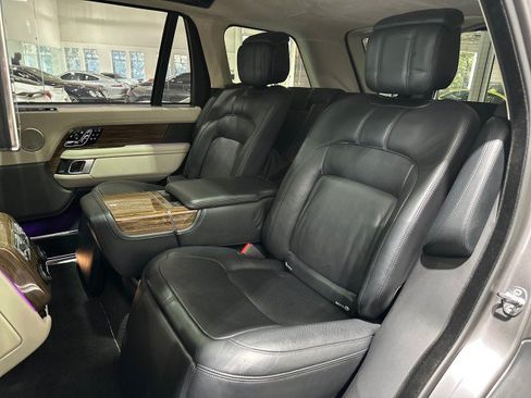 Used 2019 Land Rover Range Rover Long Wheelbase Autobiography AWD/4WD image 6