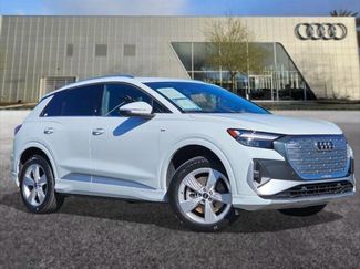 Used 2024 Audi Q4 e-tron Premium Plus video 1