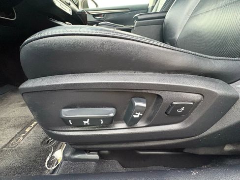 Used 2013 Lexus ES 350 w/ Luxury Pkg image 27