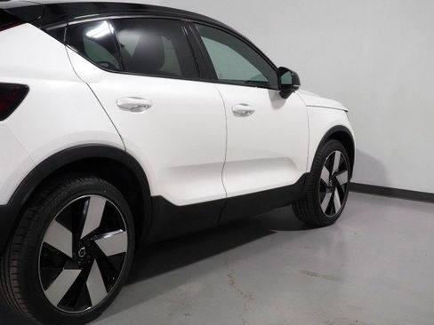 Used 2022 Volvo C40 P8 Recharge Ultimate image 56