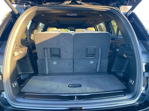 New 2025 Jeep Grand Cherokee L Limited image 38