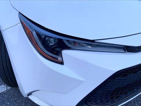 Used 2022 Toyota Corolla LE image 26