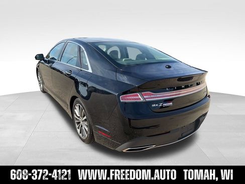 Used 2017 Lincoln MKZ Premiere AWD/4WD image 5