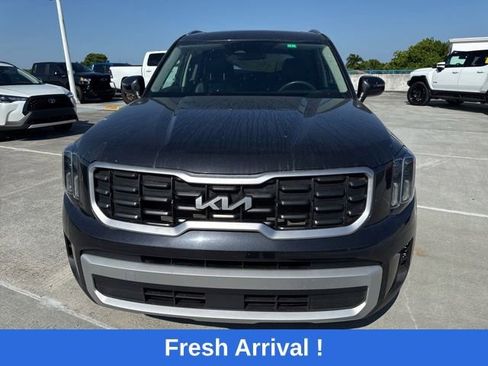 Used 2025 Kia Telluride S AWD/4WD image 17