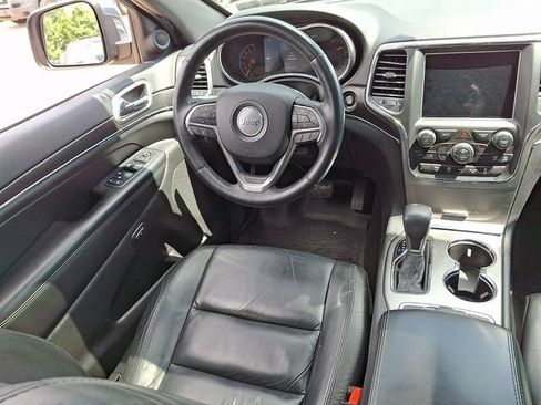 Used 2018 Jeep Grand Cherokee Limited AWD/4WD image 14