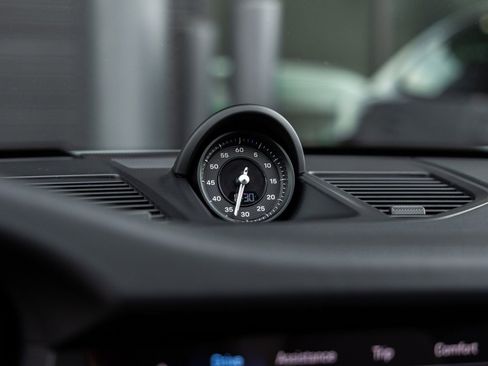 New 2026 Porsche 911 Carrera 4S image 33