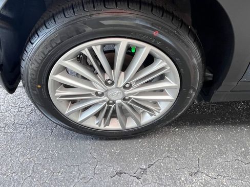 Used 2019 Hyundai Kona SEL w/ SEL Tech Package 02 image 28