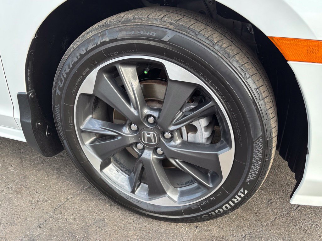 Used 2024 Honda Odyssey Elite image 32