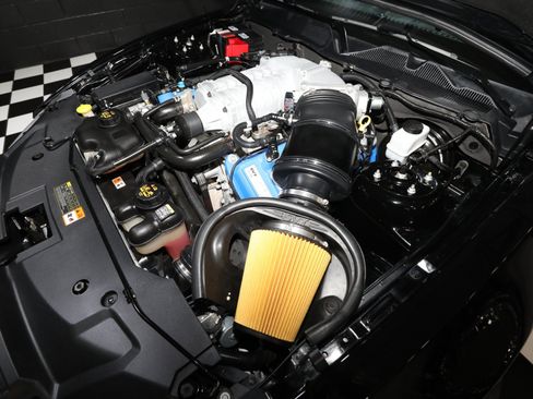 Used 2013 Ford Mustang Shelby GT500 RWD image 73