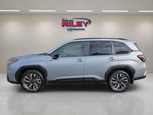 New 2026 Subaru Forester Touring AWD/4WD image 2