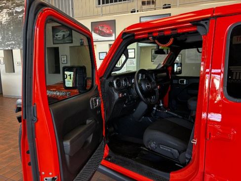 Used 2023 Jeep Wrangler Unlimited Sport AWD/4WD image 15