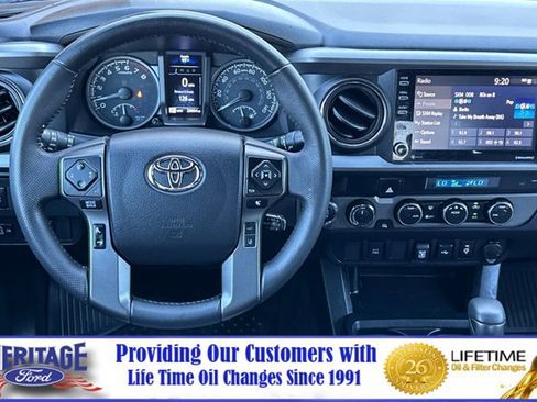 Used 2023 Toyota Tacoma 4x4 Double Cab image 14